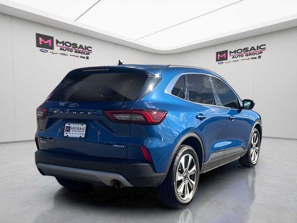 2023 Ford Escape