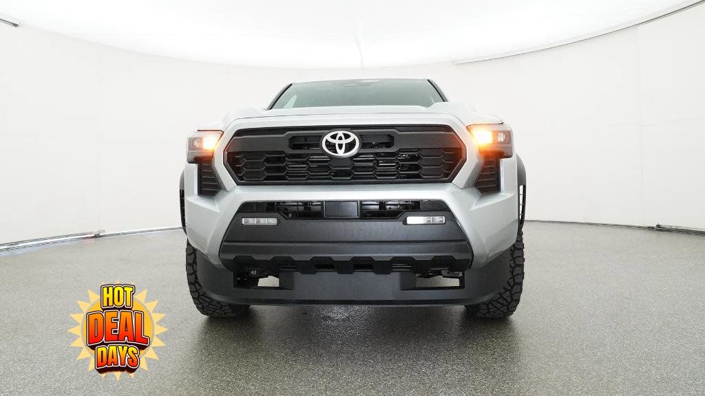 2025 Toyota Tacoma TRD Off Road - Photo 13