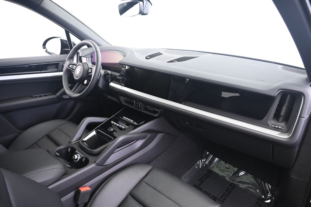 Thumbnail: 2025 Porsche Cayenne - 22