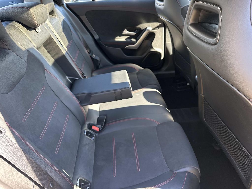 Thumbnail: 2022 Mercedes-Benz CLA - 23