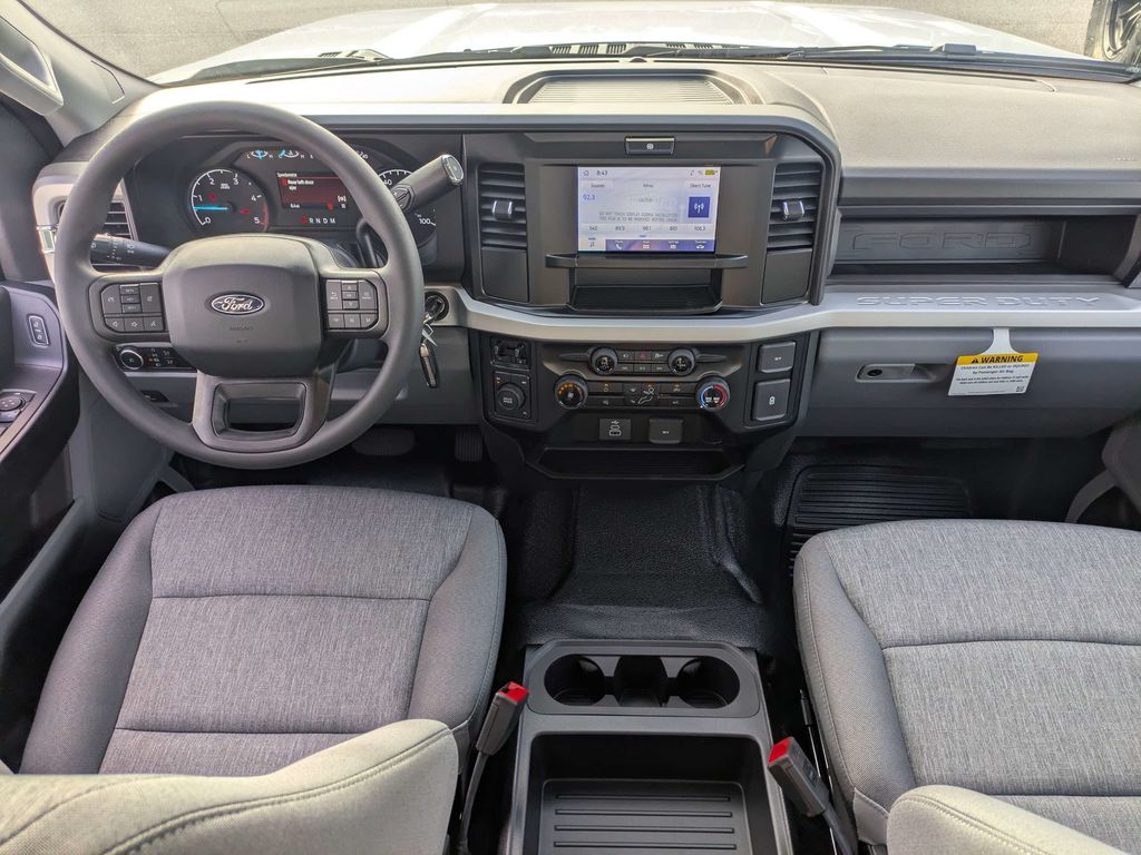 2027 Ford F-250 Super Duty XL