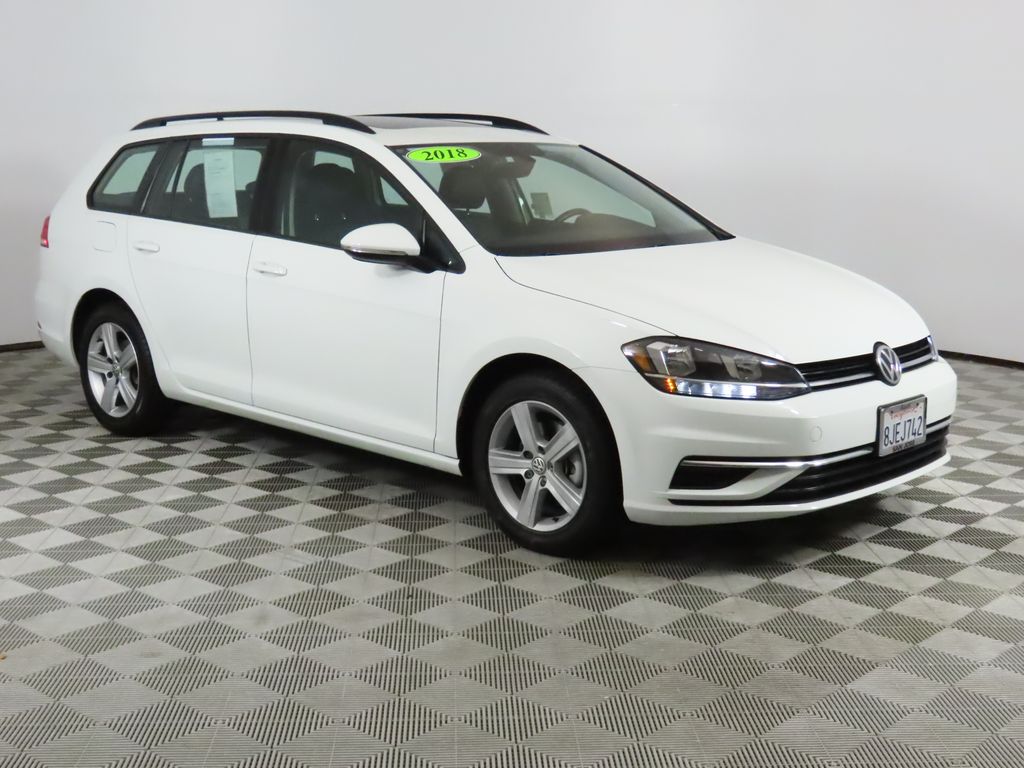 Thumbnail: 2018 Volkswagen e-Golf - 7