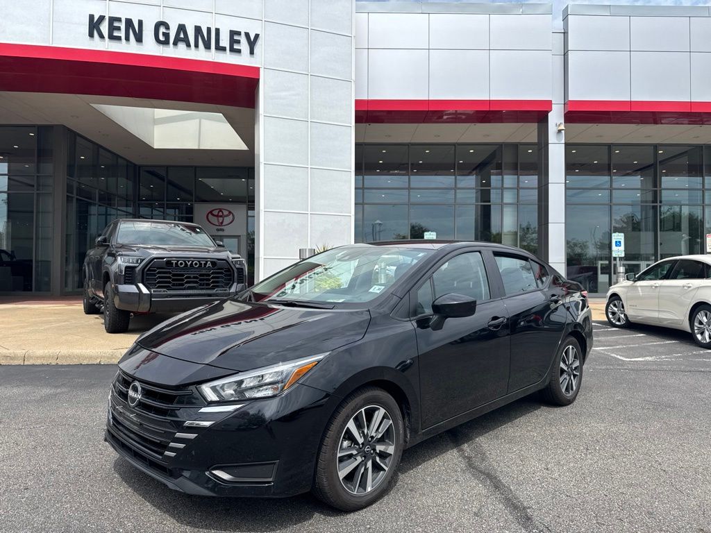  2025 Nissan Versa SV FWD   
