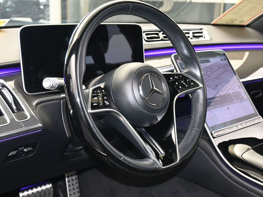 Used 2022 Onyx Black/Mojave Silver Mercedes-Benz S 580 image 14