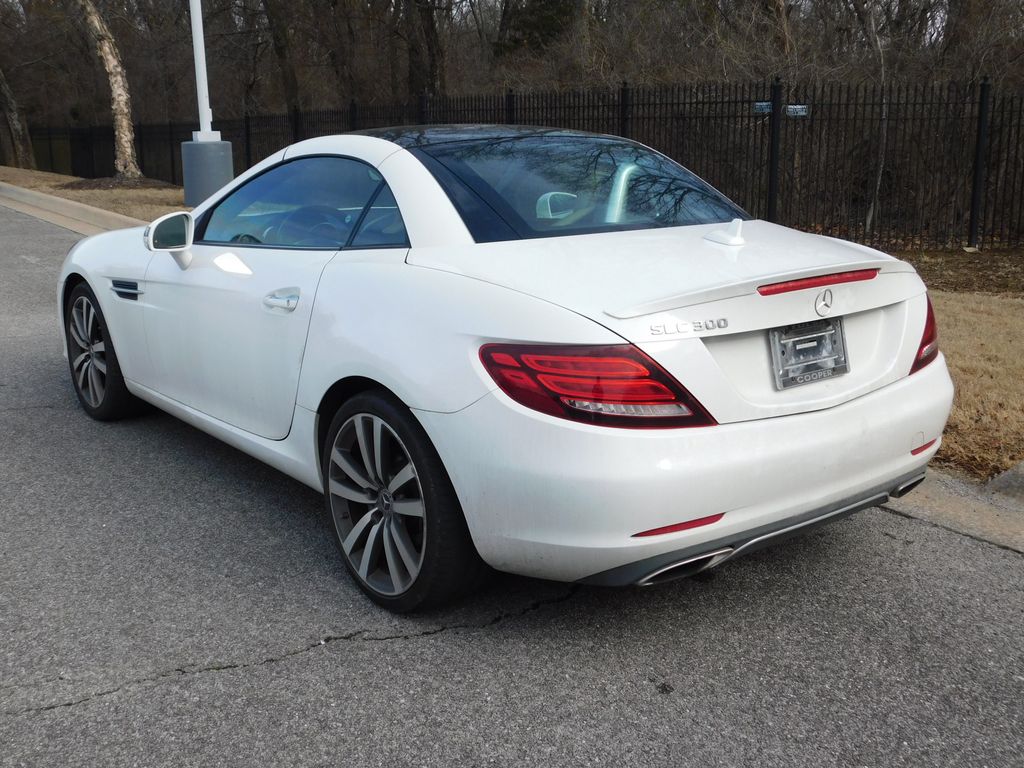 2018 Mercedes-Benz SLC 300 10