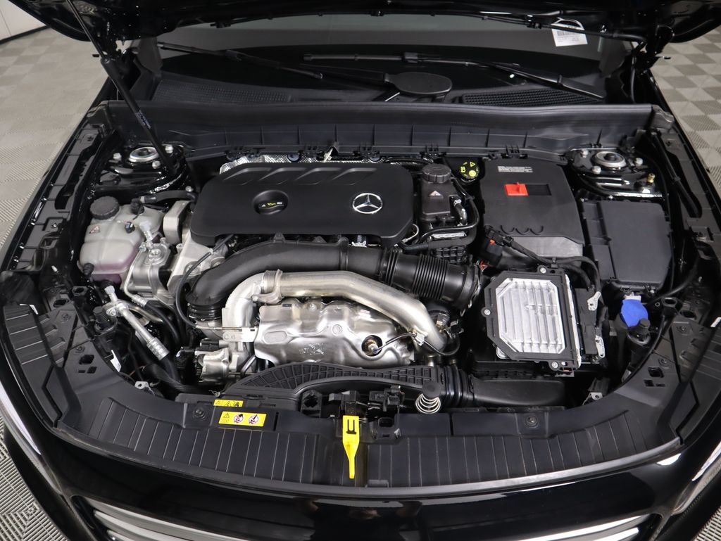 Thumbnail: 2026 Mercedes-Benz GLB - 30