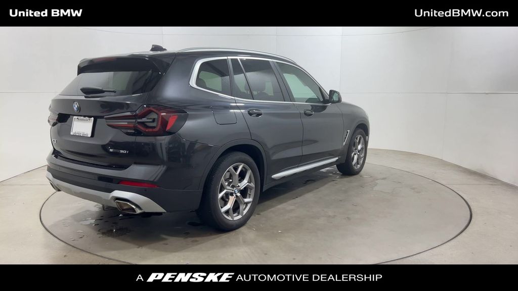 Thumbnail: 2023 BMW X3 - 8