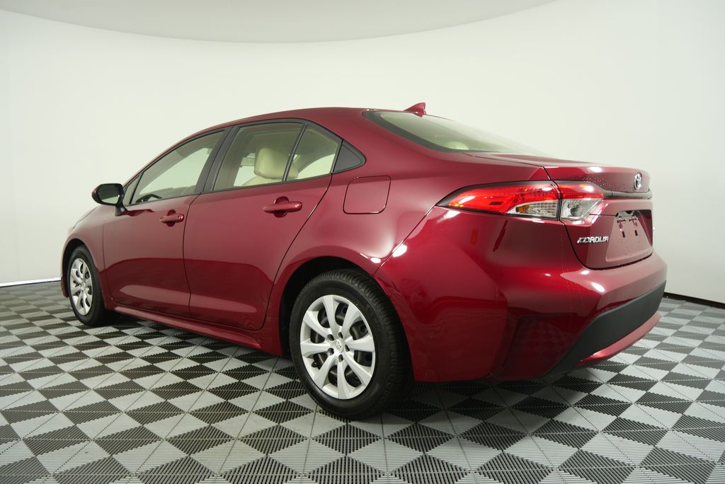 Thumbnail: 2022 Toyota Corolla - 5