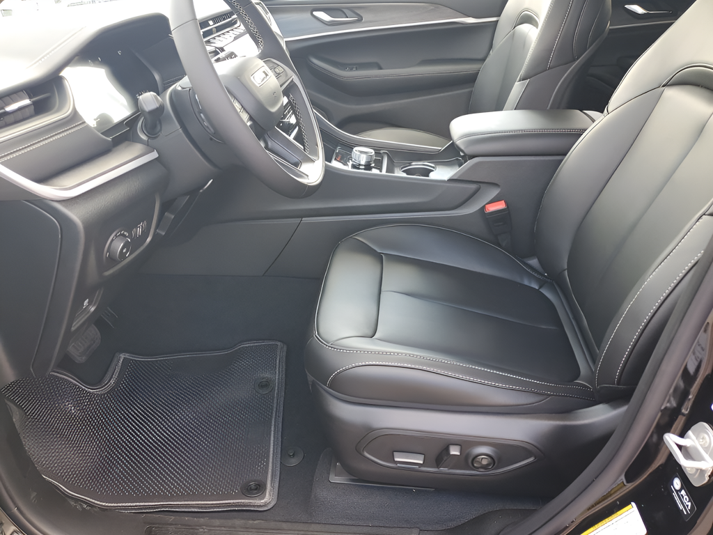 New Car 2025 Jeep Grand Cherokee L  Limited For Sale Under $50,000 In Austin, Texas