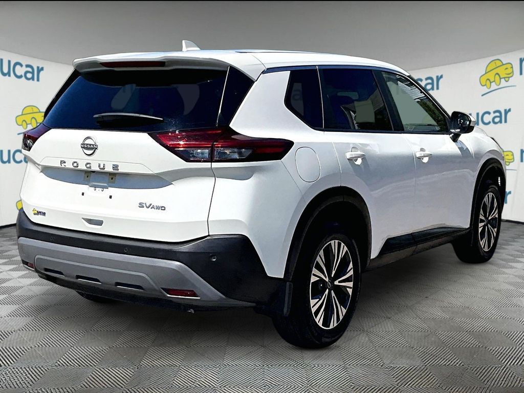 2023 Nissan Rogue — photo 6