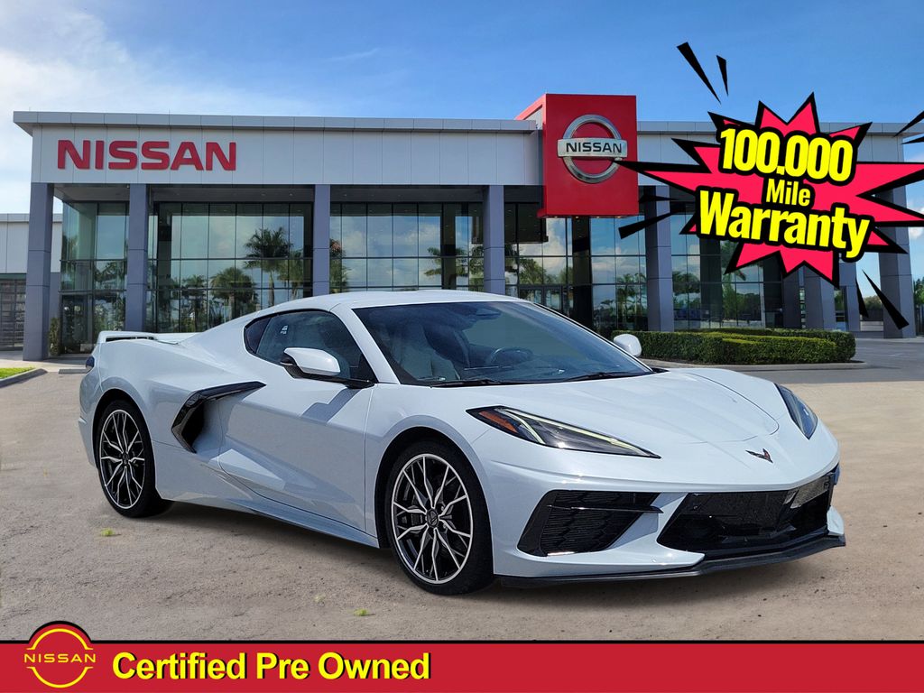 Ceramic Matrix Gray Metallic 2024 Chevrolet Corvette Stingray 2LT Coupe RWD Coupe Rear-Wheel Drive 8-Speed Dual Clutch