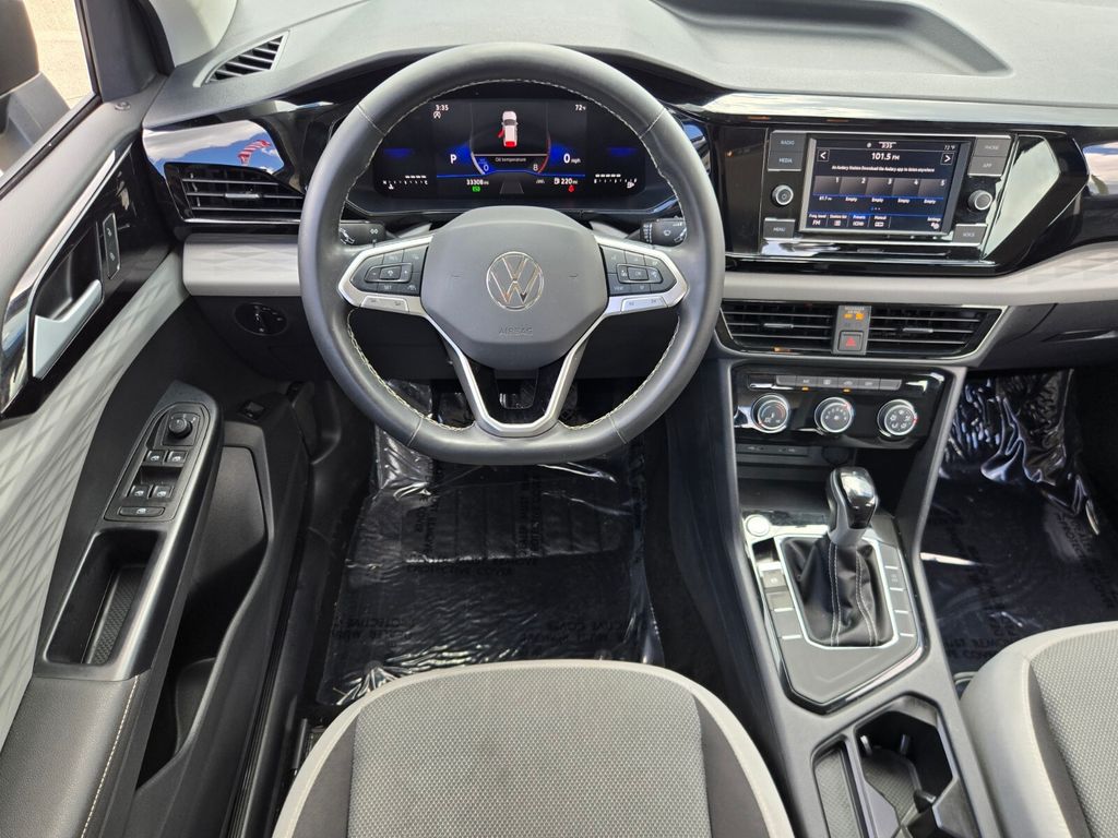 2024 Volkswagen Taos - $17,977