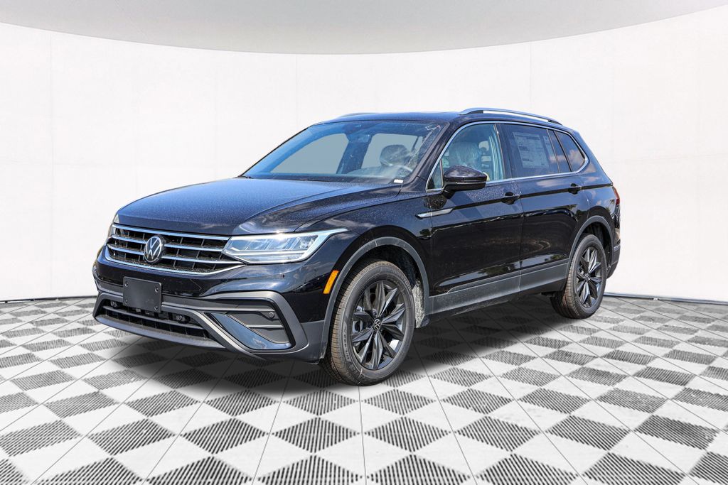 2024 Volkswagen Tiguan 2.0T SE 13