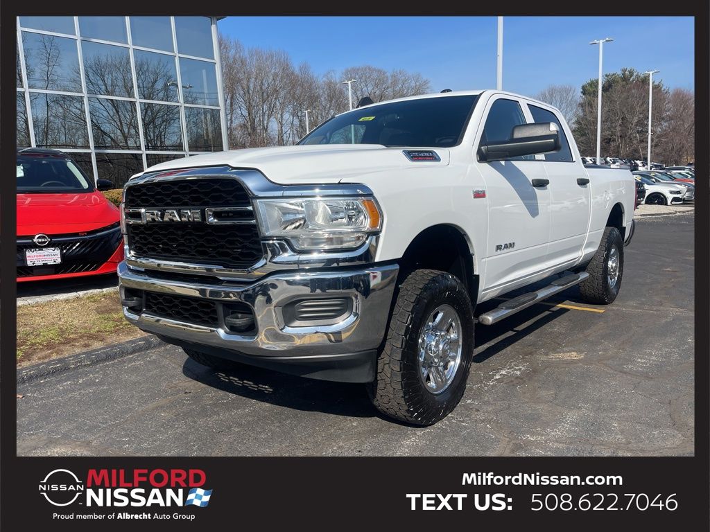 Bright White Clearcoat 2021 RAM 2500 Tradesman Crew Cab 4WD Pickup Truck Four-Wheel Drive 8-Speed Automatic