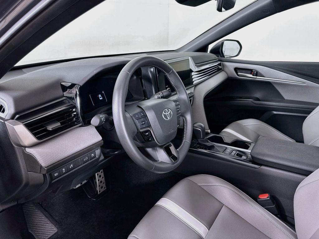 Thumbnail: 2025 Toyota Camry - 9