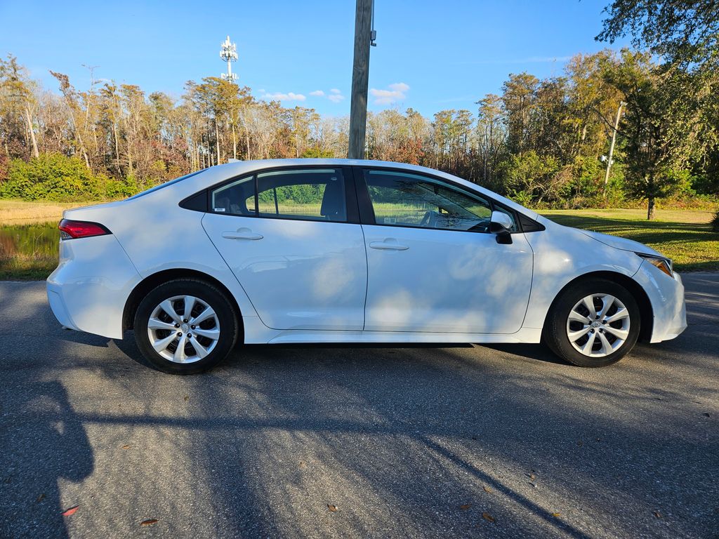 2023 Toyota Corolla LE 6