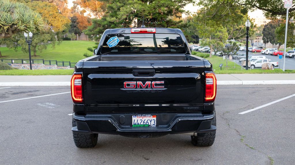 Used 2024 GMC Canyon Elevation 4D Crew Cab