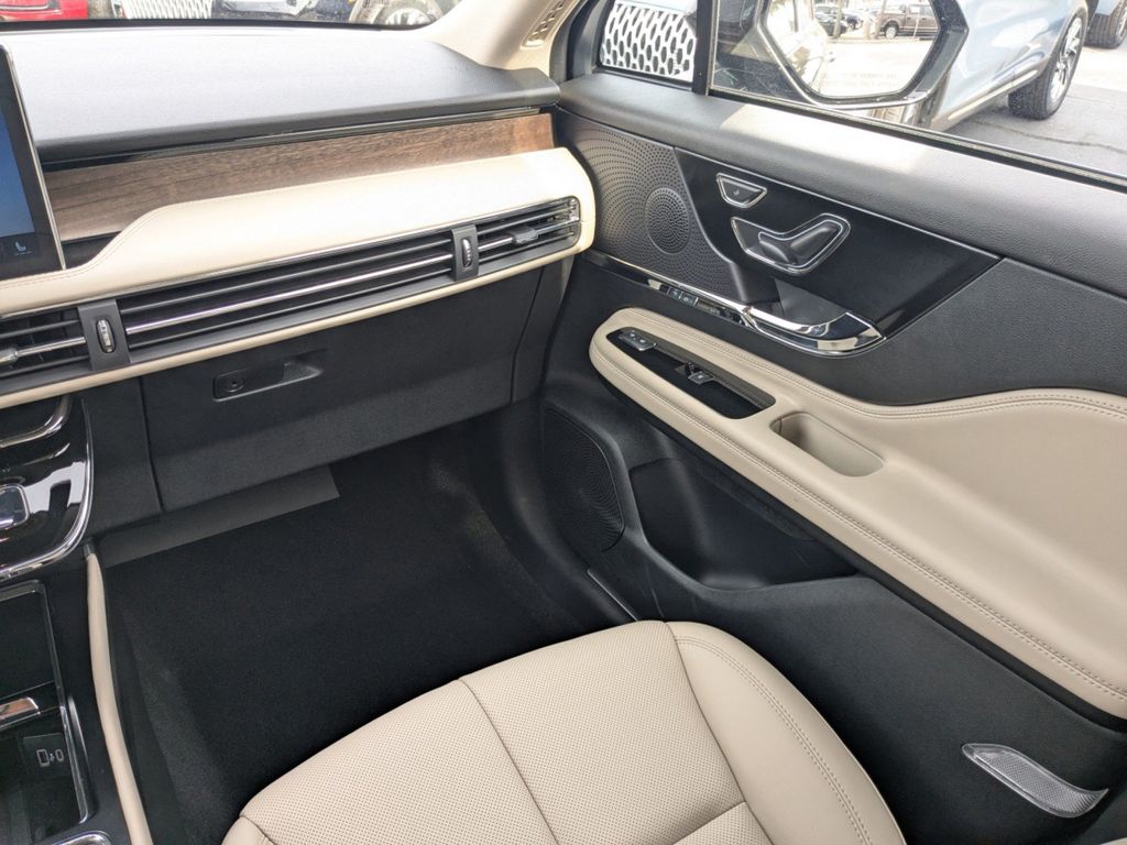 2025 Lincoln Corsair Reserve