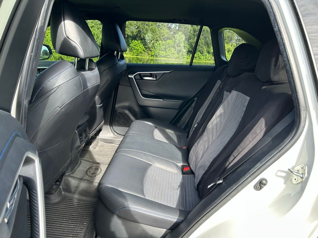 Thumbnail: 2022 Toyota RAV4 - 13