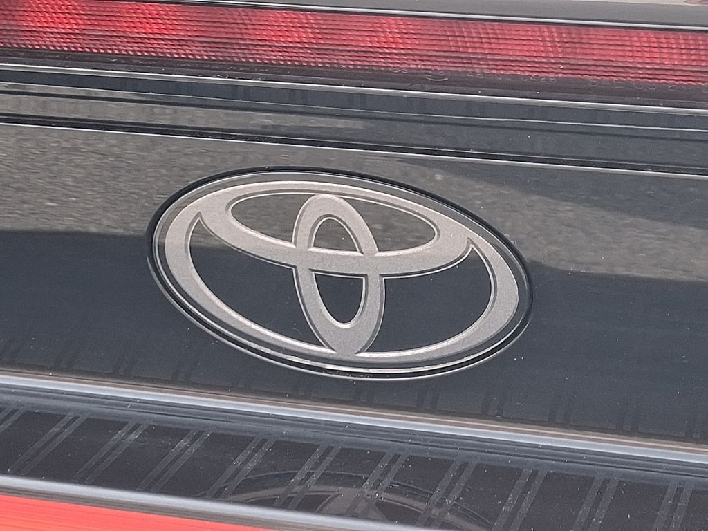 Thumbnail: 2023 Toyota Prius - 28
