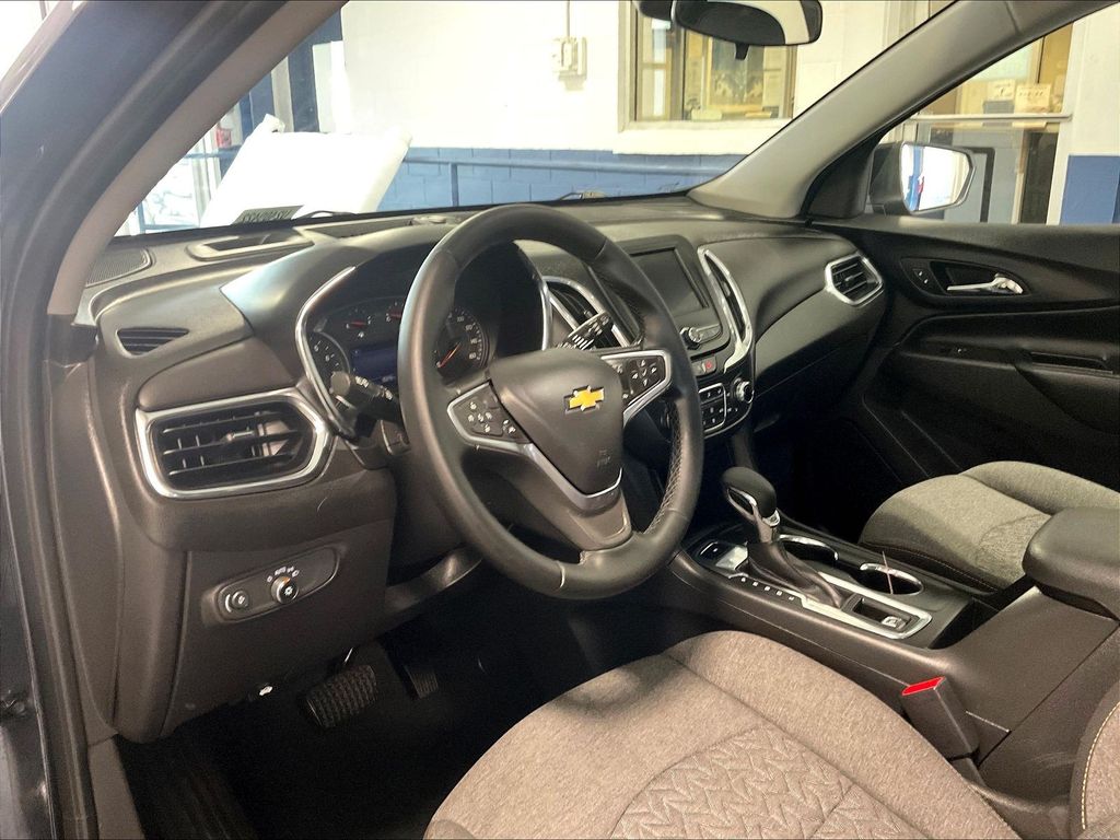 2023 Chevrolet Equinox — photo 8