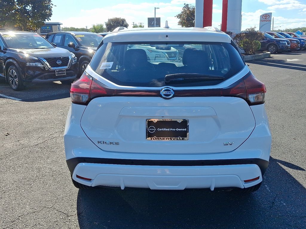 Thumbnail: 2021 Nissan Kicks - 5