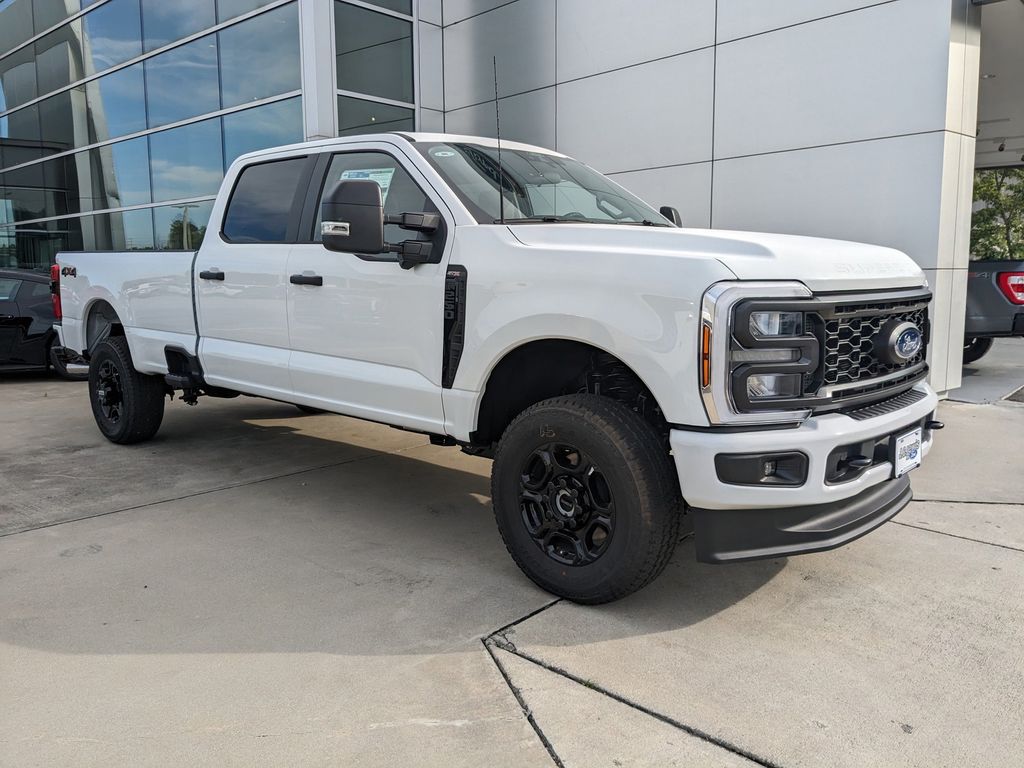 2025 Ford F-250 Super Duty XL