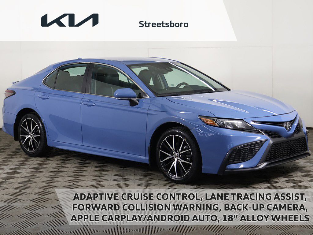 2023 Toyota Camry SE FWD