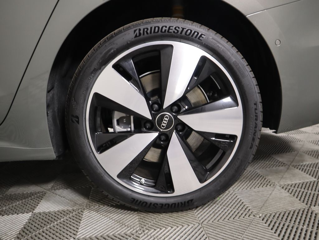 Thumbnail: 2025 Audi A5 - 32