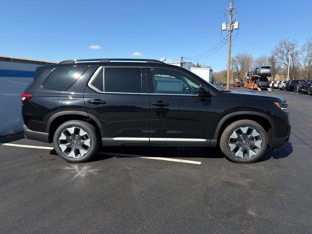 Thumbnail: 2026 Honda Pilot - 6