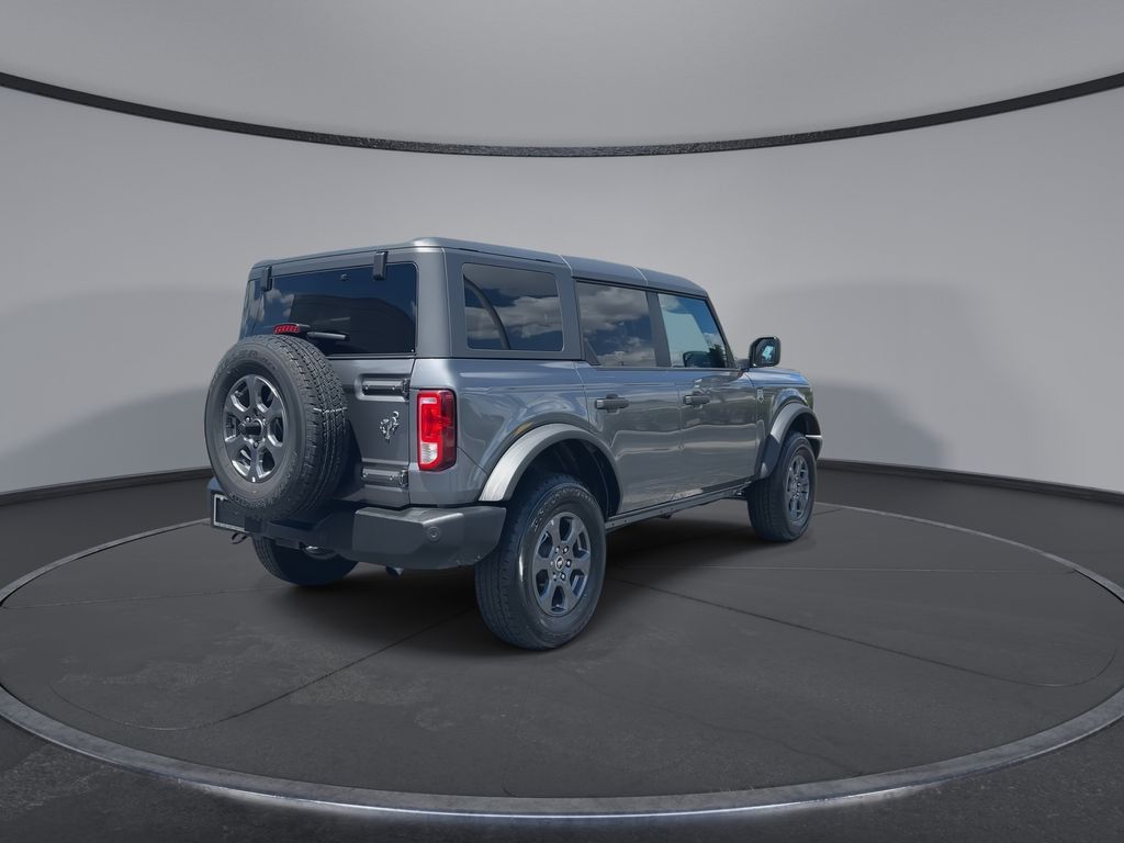 Thumbnail: 2025 Ford Bronco - 8