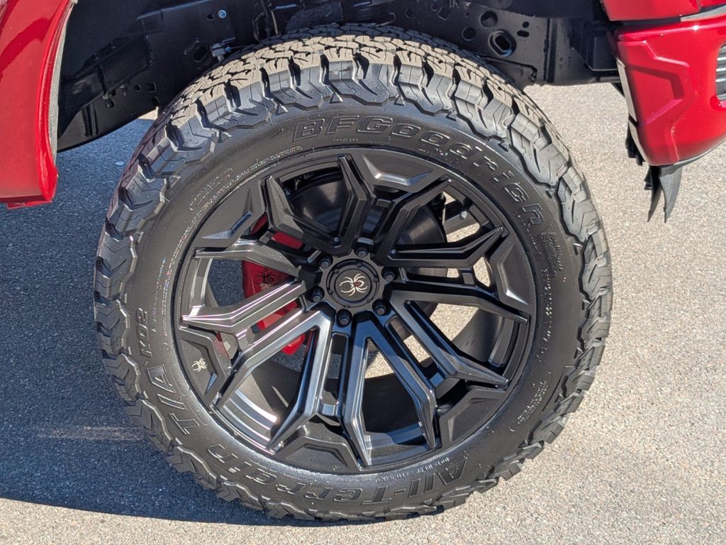 2025 Ford F-150 Black Widow