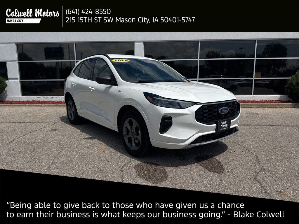 Star White Metallic Tri-Coat 2024 Ford Escape SUV / Crossover All-Wheel Drive 8-Speed Automatic