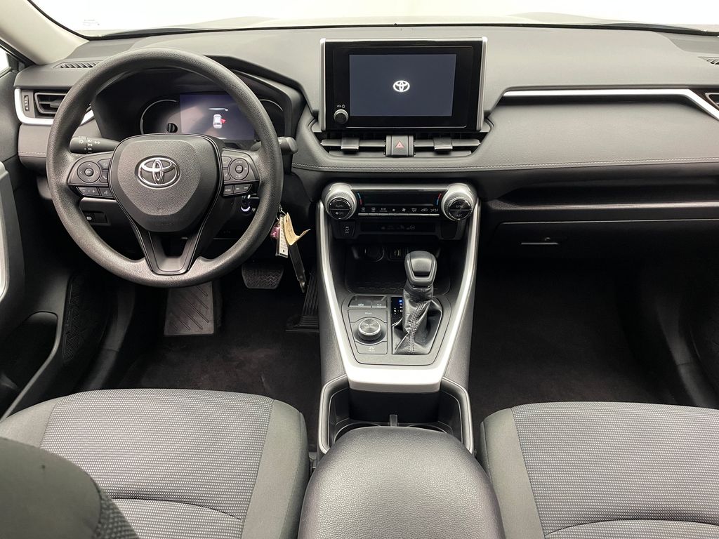 Thumbnail: 2023 Toyota RAV4 - 18