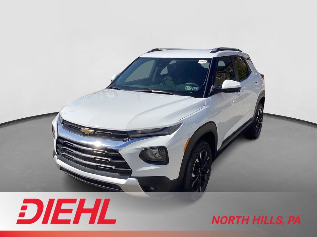 Summit White 2023 Chevrolet Trailblazer LT AWD SUV / Crossover Four-Wheel Drive 9-Speed Automatic
