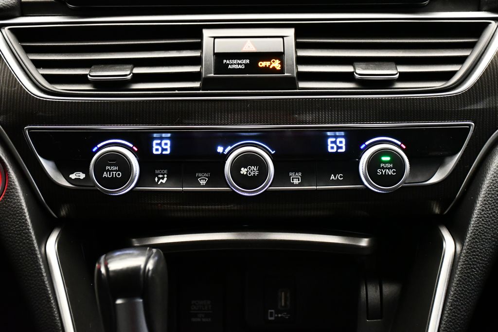 Thumbnail: 2018 Honda Accord - 27