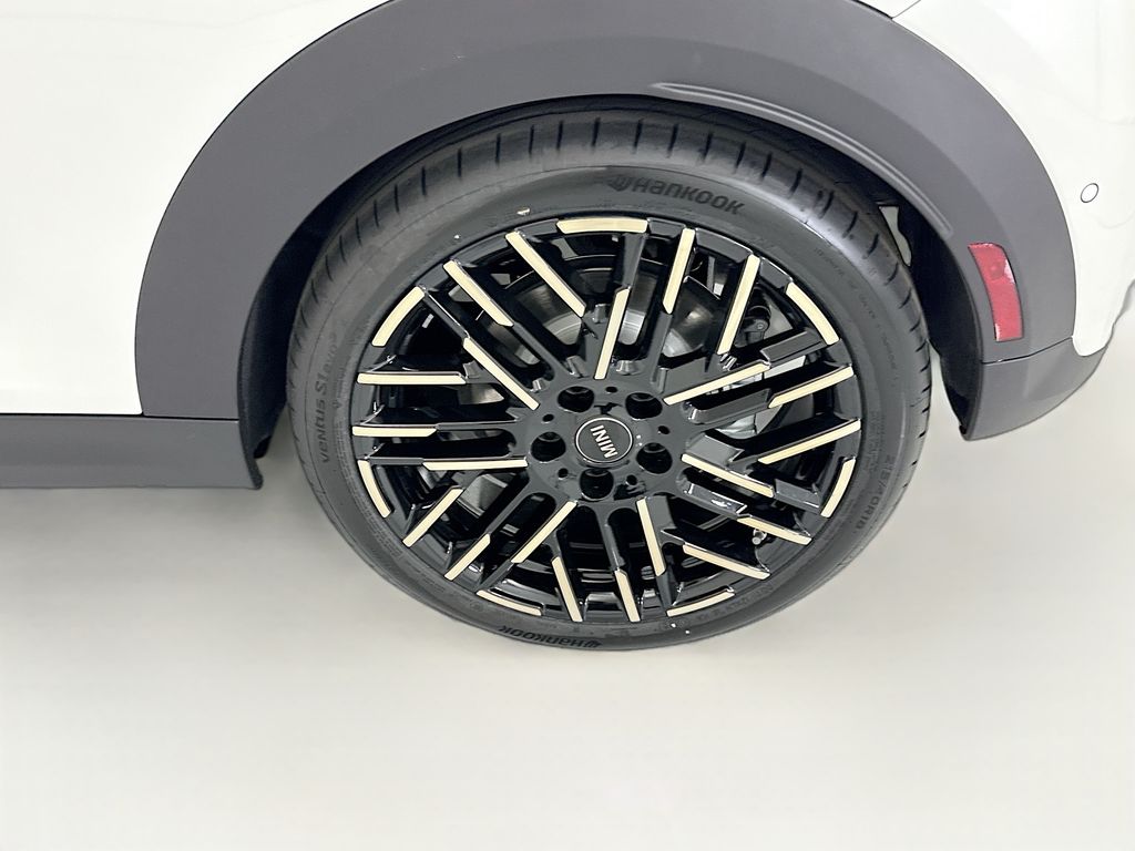 Thumbnail: 2026 MINI Cooper - 28