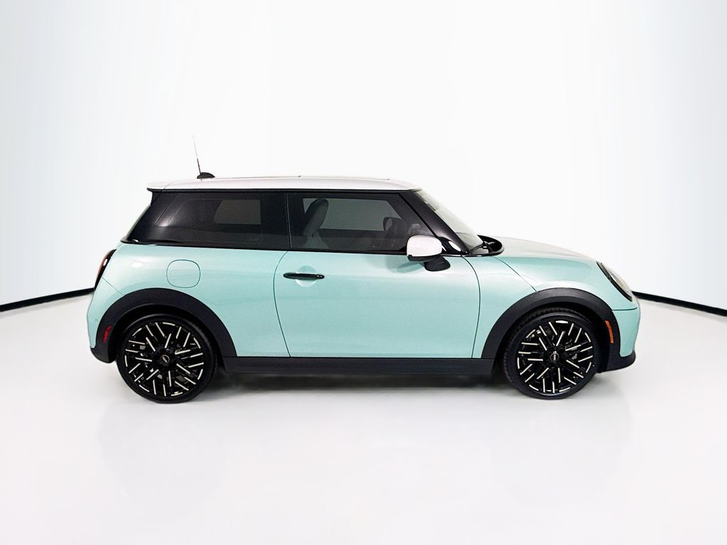 Thumbnail: 2026 MINI Cooper - 4