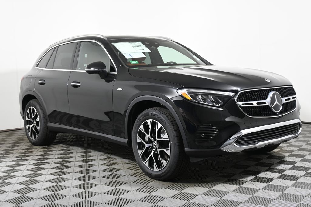 2025 Mercedes-Benz GLC 350 8