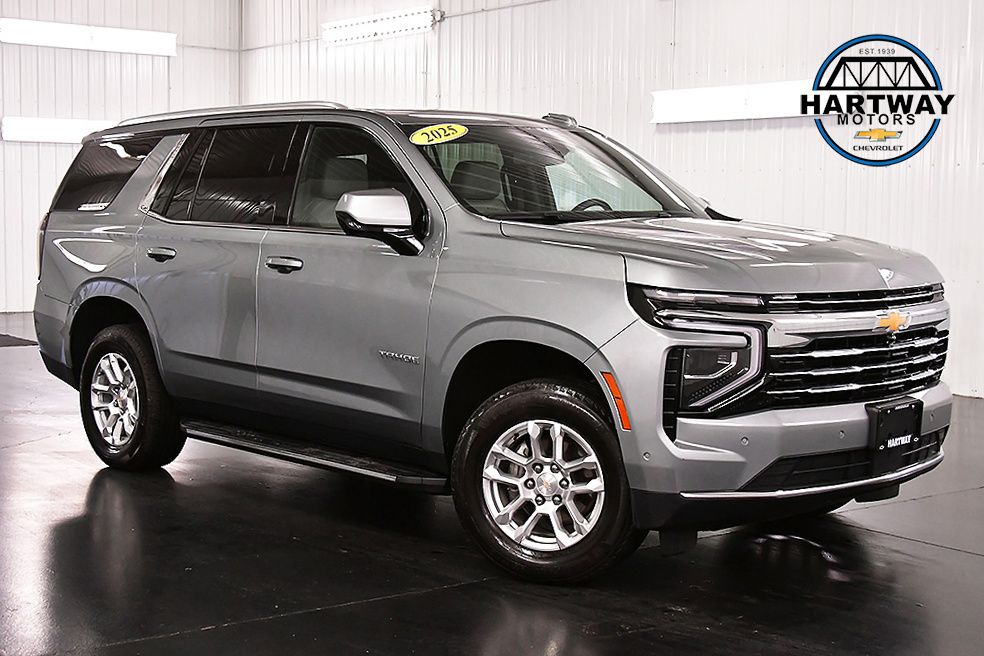 Sterling Gray Metallic 2025 Chevrolet Tahoe SUV / Crossover Four-Wheel Drive