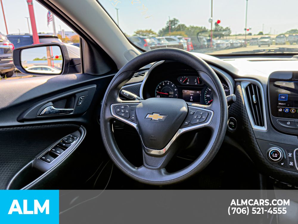 Used 2024 Gray Chevrolet LT image 20