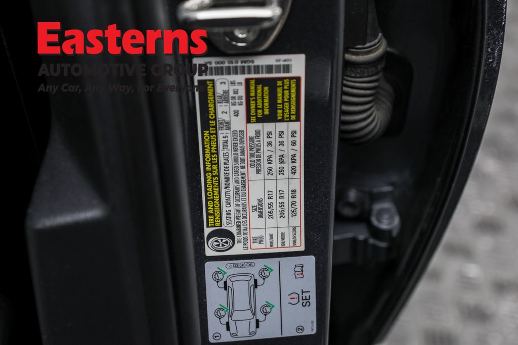 Used 2021 Gray Volkswagen R-Line image 34
