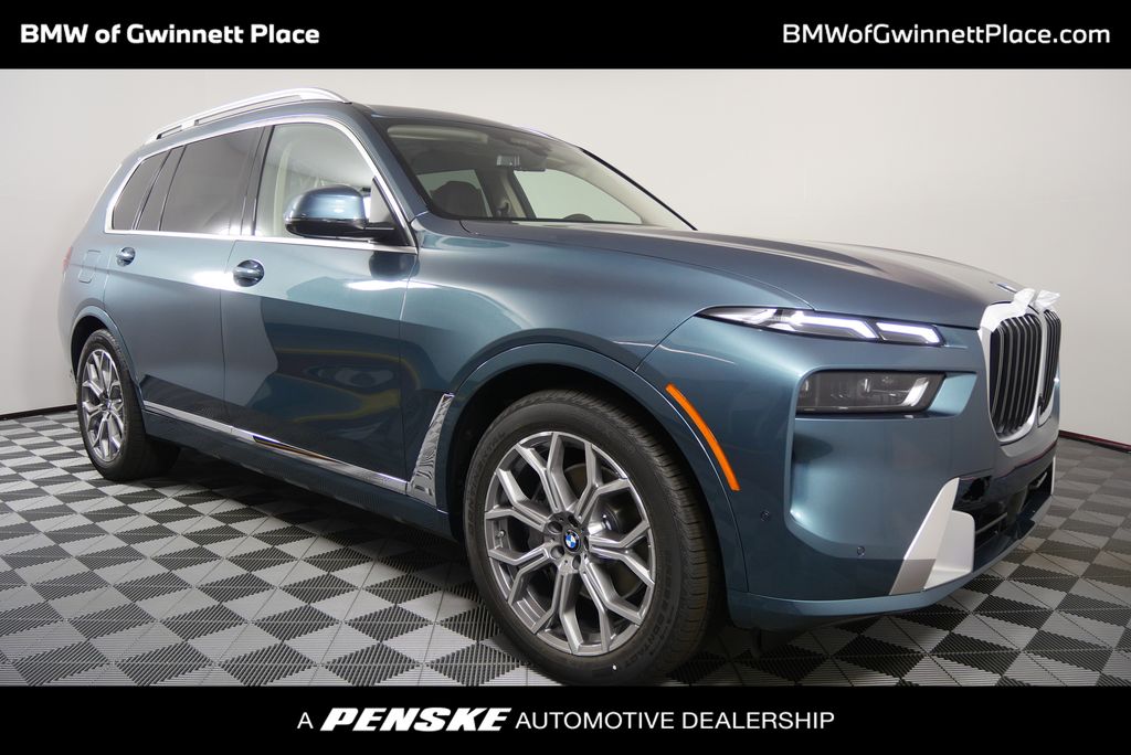 2026 BMW X7 xDrive40i Hero Image