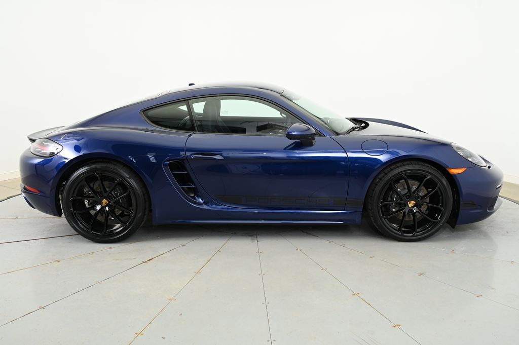 Thumbnail: 2025 Porsche 718 Cayman - 8