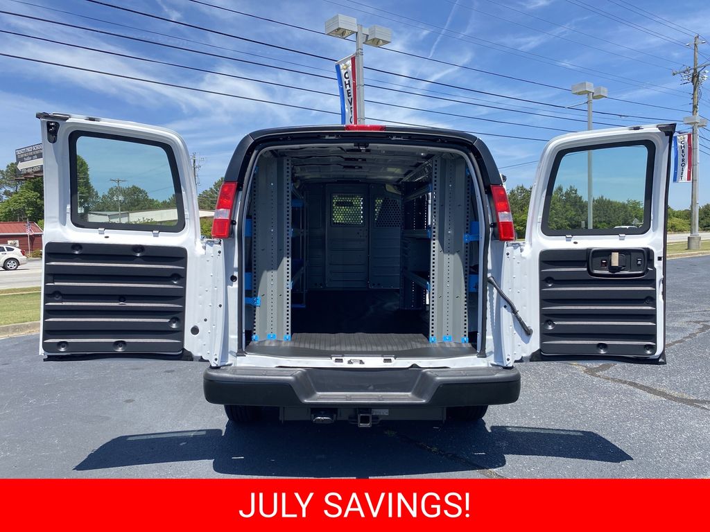New 2026 Chevrolet Express 2500 Van