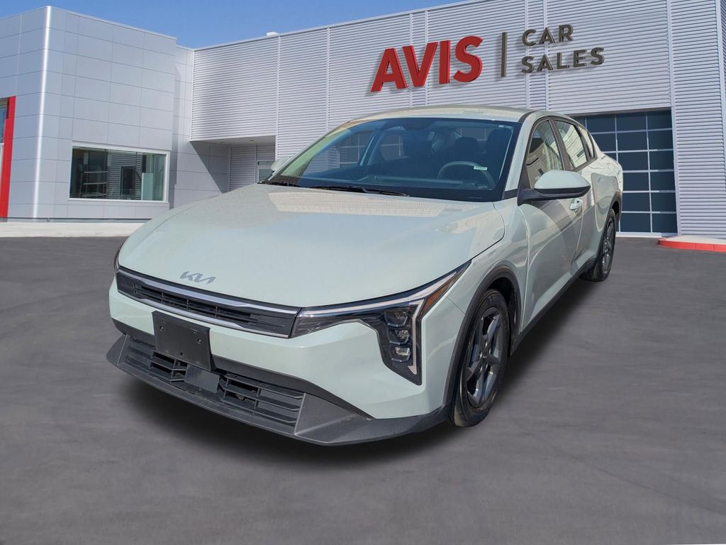 Morning Haze 2025 Kia K4 LXS FWD Sedan Front-Wheel Drive Continuously Variable Transmission