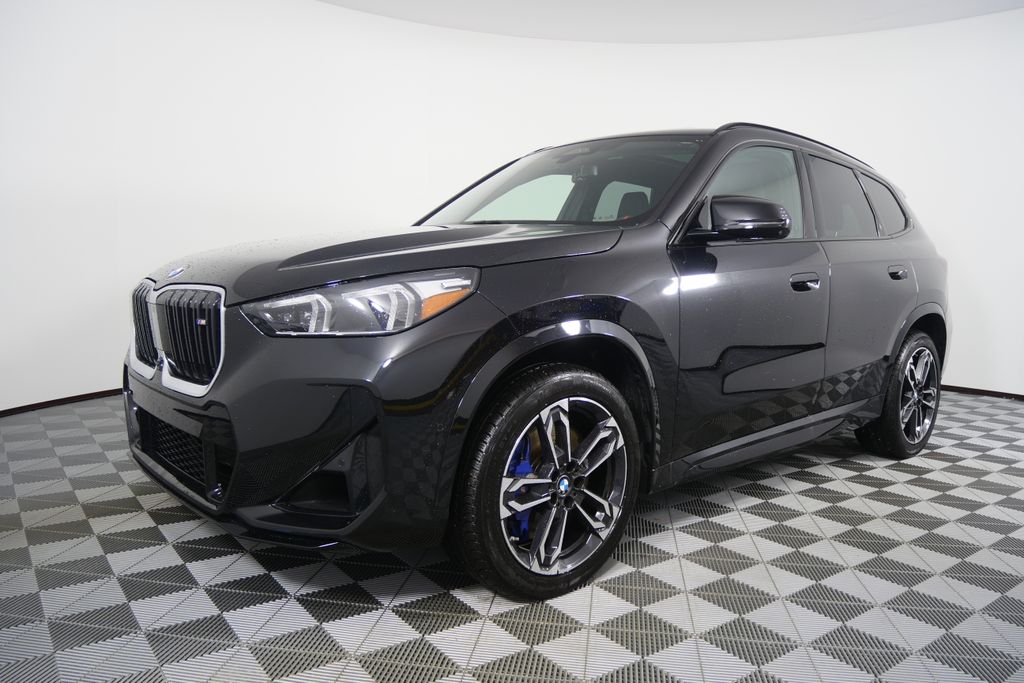 Thumbnail: 2025 BMW X1 - 8