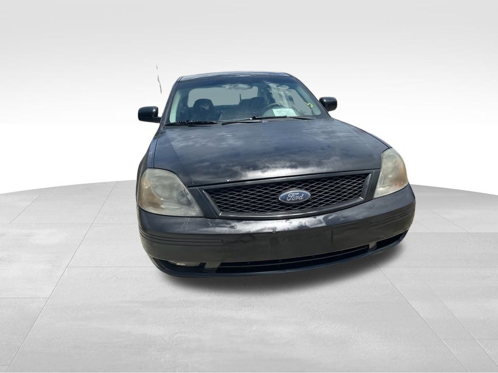 2006 Black Ford Five Hundred SEL FWD Sedan