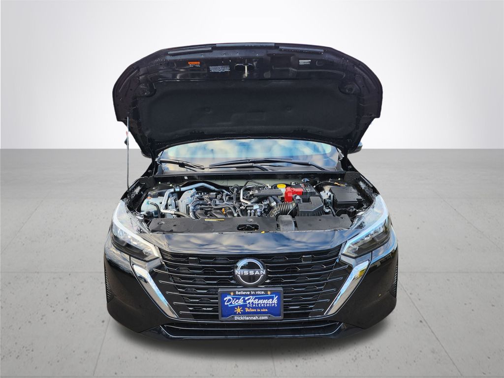 2025 Nissan Sentra SV photo 4