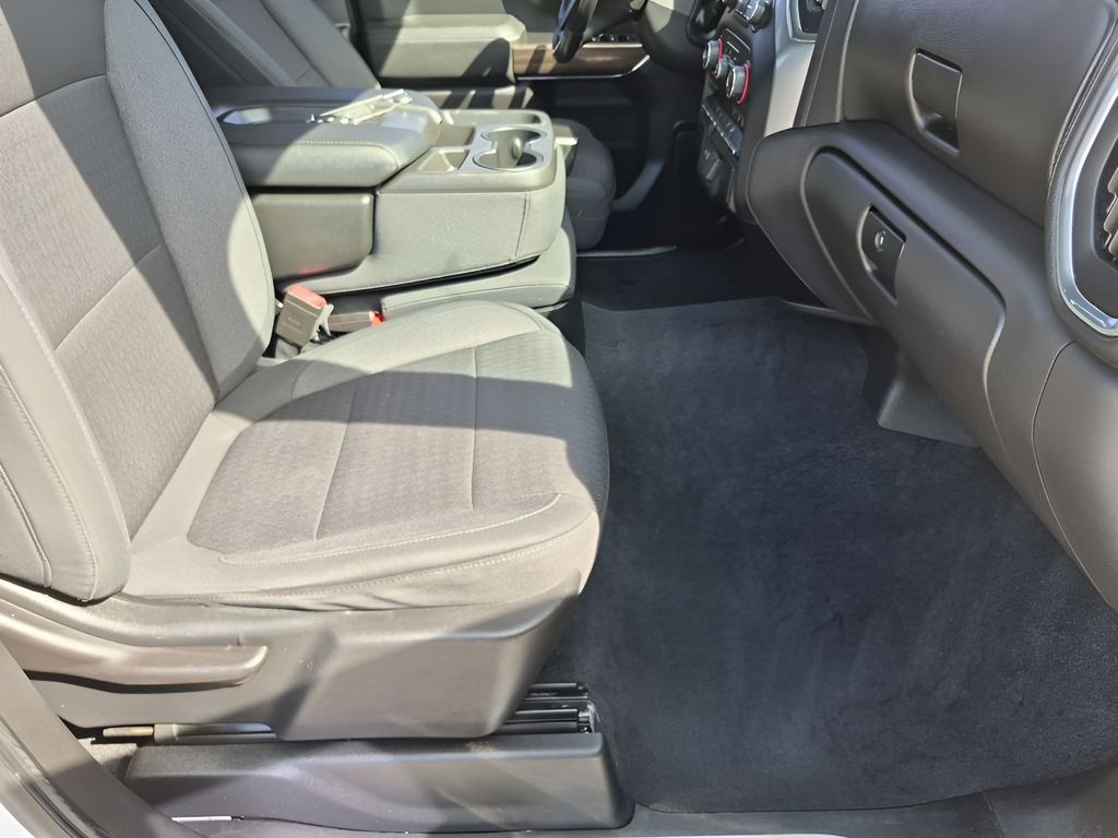 Used 2020 White Chevrolet LT image 16